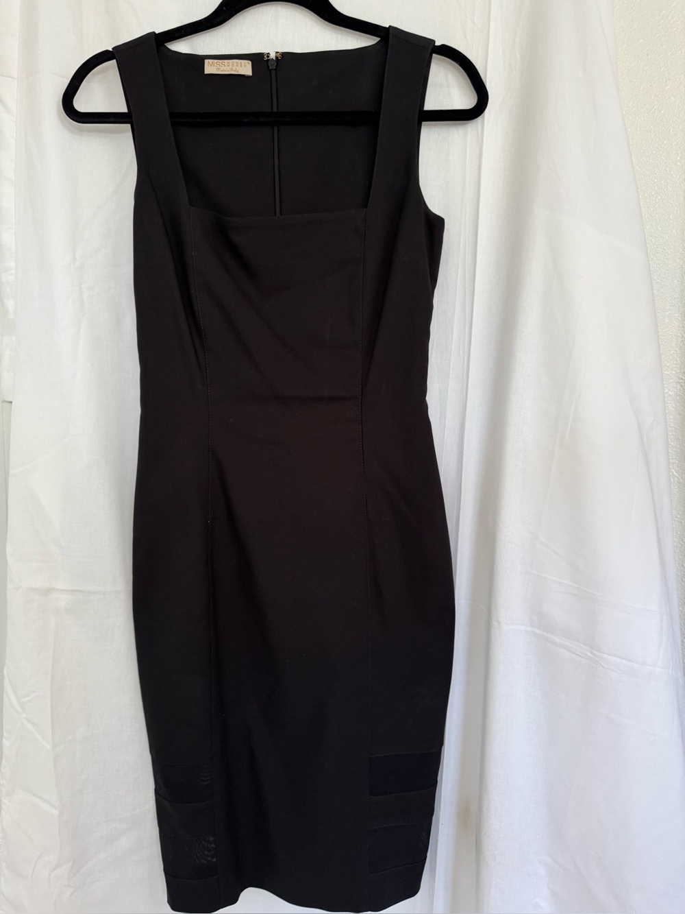 MISS MONEY Black Square-Neck Italian Made Sheath Dress Size 4